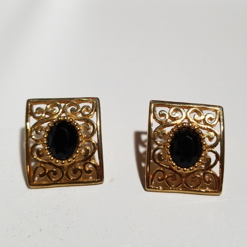 Vintage earrings with black stones